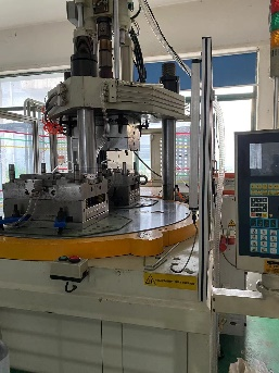 注塑机JSW120T